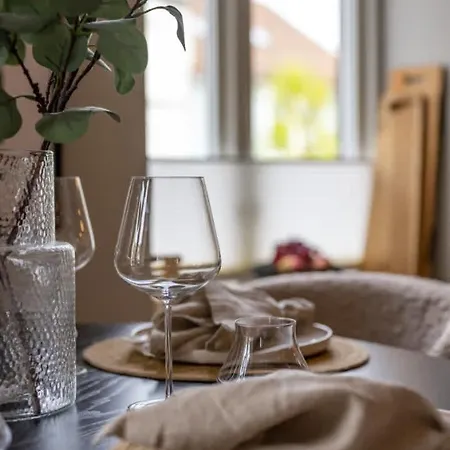 Heimby - 3 Bedroom - Live Stylish In Center Lejlighed