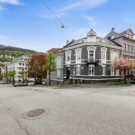 Heimby - 3 Bedroom - Live Stylish In Center Bergen