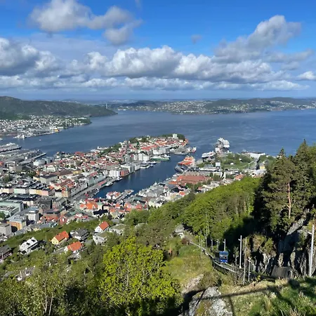 Heimby - 3 Bedroom - Live Stylish In Center Apartment Bergen