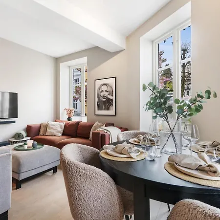 Heimby - 3 Bedroom - Live Stylish In Center Lejlighed Bergen